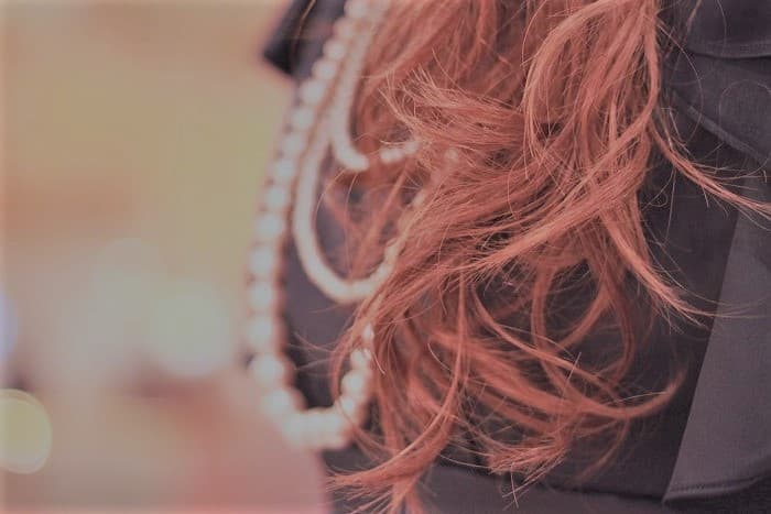 髪質、髪の量、頭の形。どれをとっても同じではありません。自分にあったヘアスタイルをご提案します。痛みの気になる方は、薬剤の調整で負担軽減